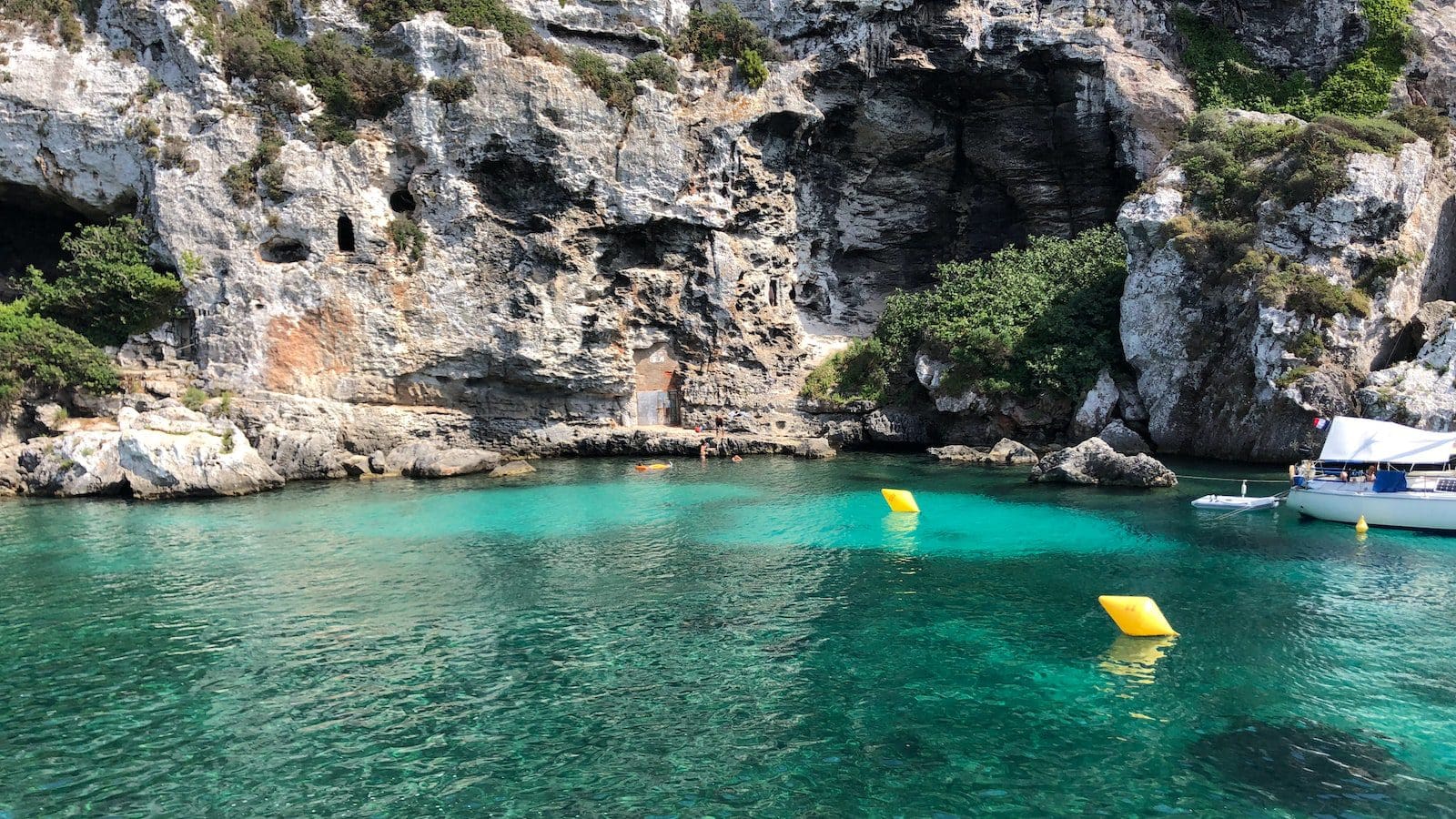 How To Get The Splash Lagoon First Responder Discount