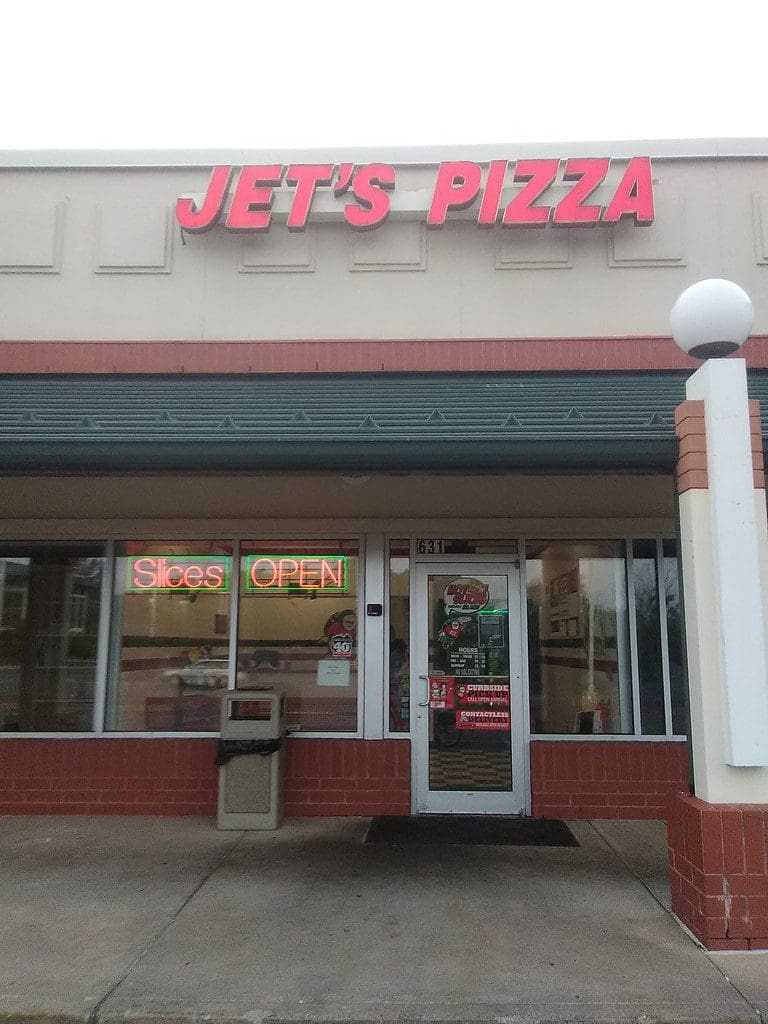 Jet’S Pizza