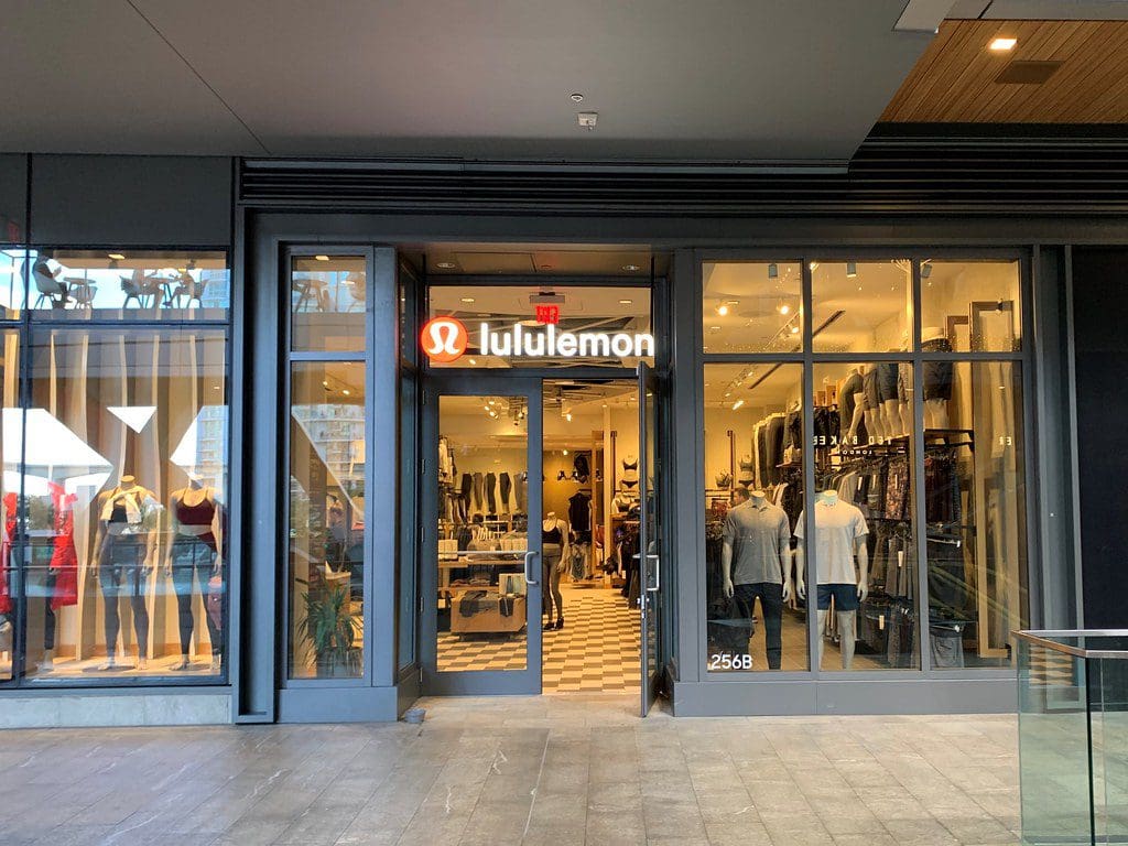 How To Get The Lululemon Military First Responder Discount